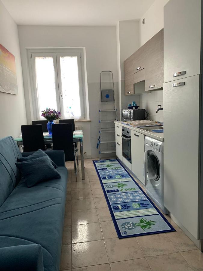 Appartamento Vista Mare Falconara Marittima Dış mekan fotoğraf